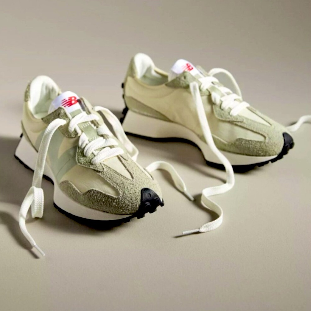 New Balance 327 Sneakers Women's. White on white combination. NWT in box.